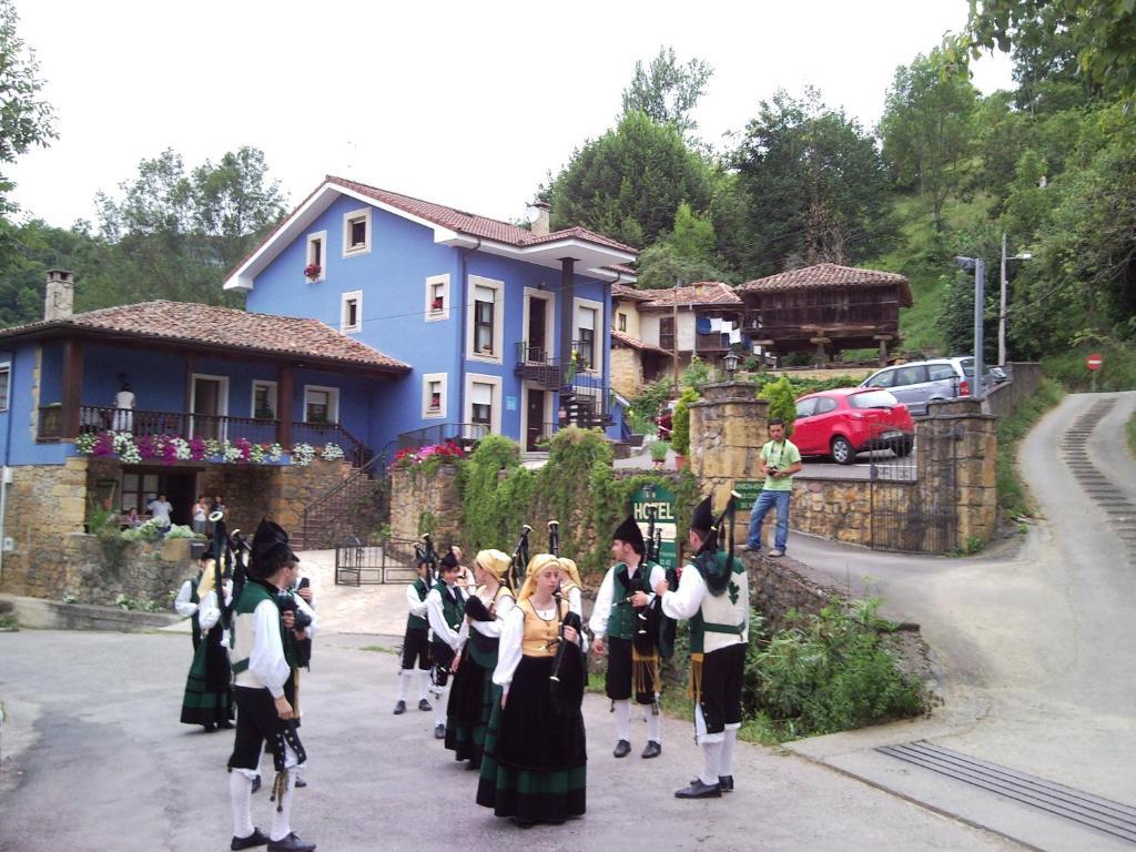 La Casona De Cardes Hotel Onís Exterior foto